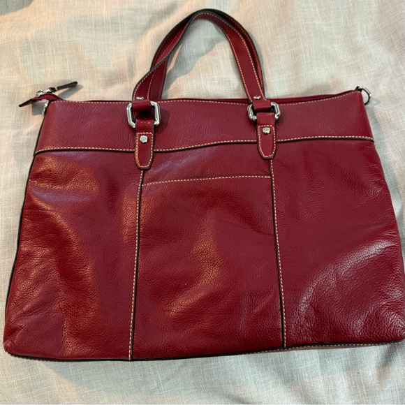 Fossil Red w/Silver Hardware Purse Tote, Shoulder Bag UGC - Picture 4 of 11
